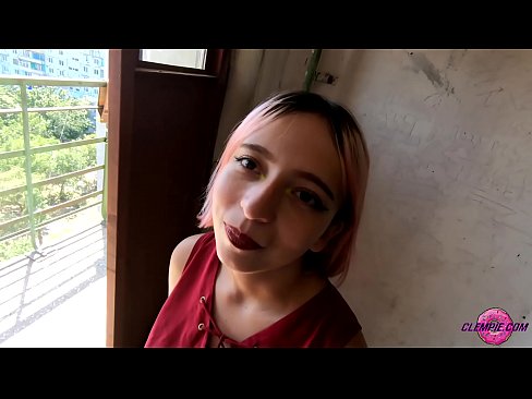 ❤️ Student Sucks a Stranger Sensually in the Backstreet - Face Cumming Πόρνο ☑